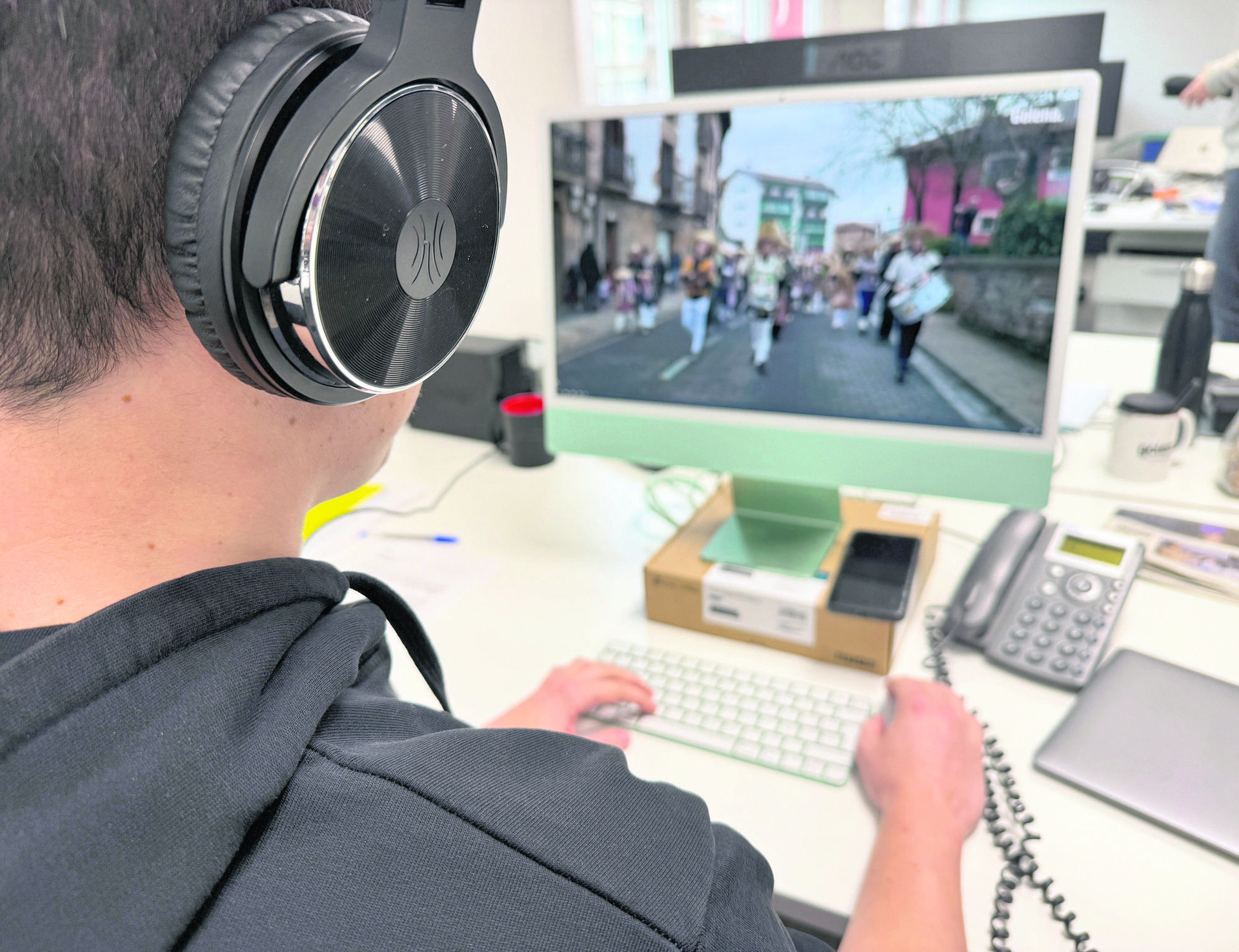 Internet bidezko telebistaren kontsumoa bikoiztu egin da azken hamarkadan