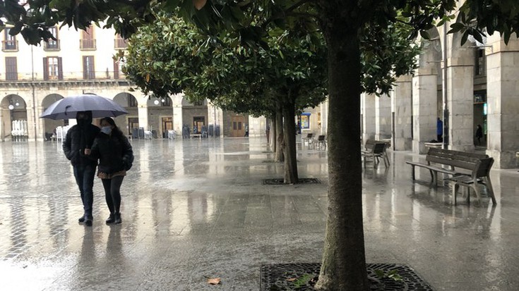 Abisu horia prezipitazio handiengatik, gaurtik egubakoitzeko eguerdira arte