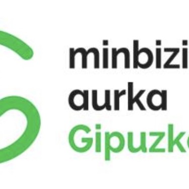 Erretzeari uzteko taldea