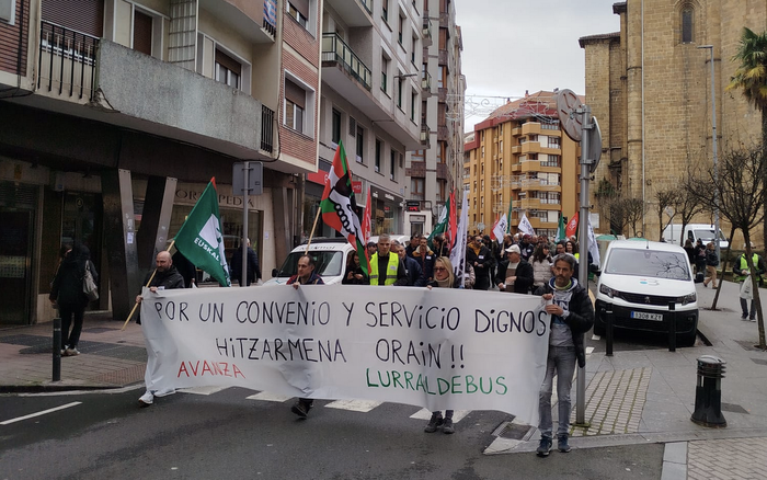 Avanzako langileek abenduko lehen greba eguna dute