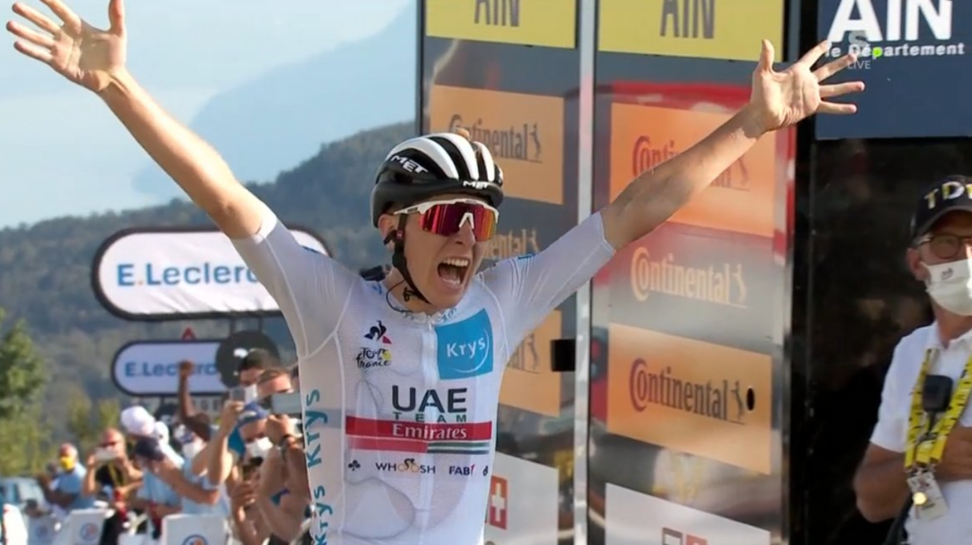 Pogacar Roglic urduritzen hasi da