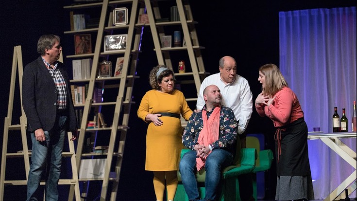 Antzerki emanaldi  solidarioa, AMSren alde