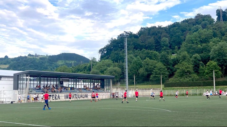 Bergarako udako futbol txapelketa, finalerdietan murgilduta