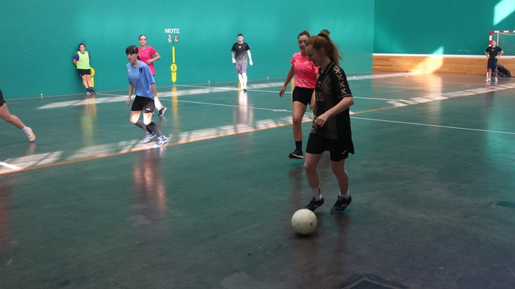 Getafe KE irabazle Antzuolako areto futboleko 24 orduko txapelketan