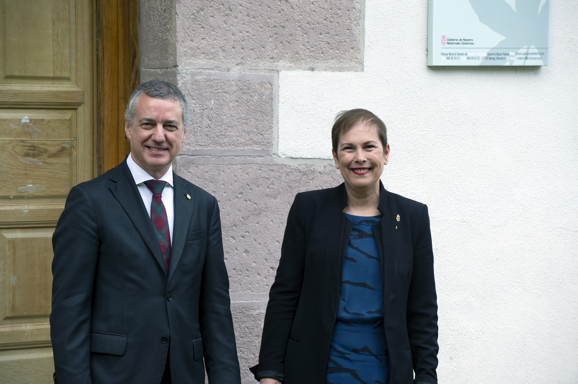 Bizikidetzaren alde lanean jarraitzeko deia egin dute Barkosek eta Urkulluk