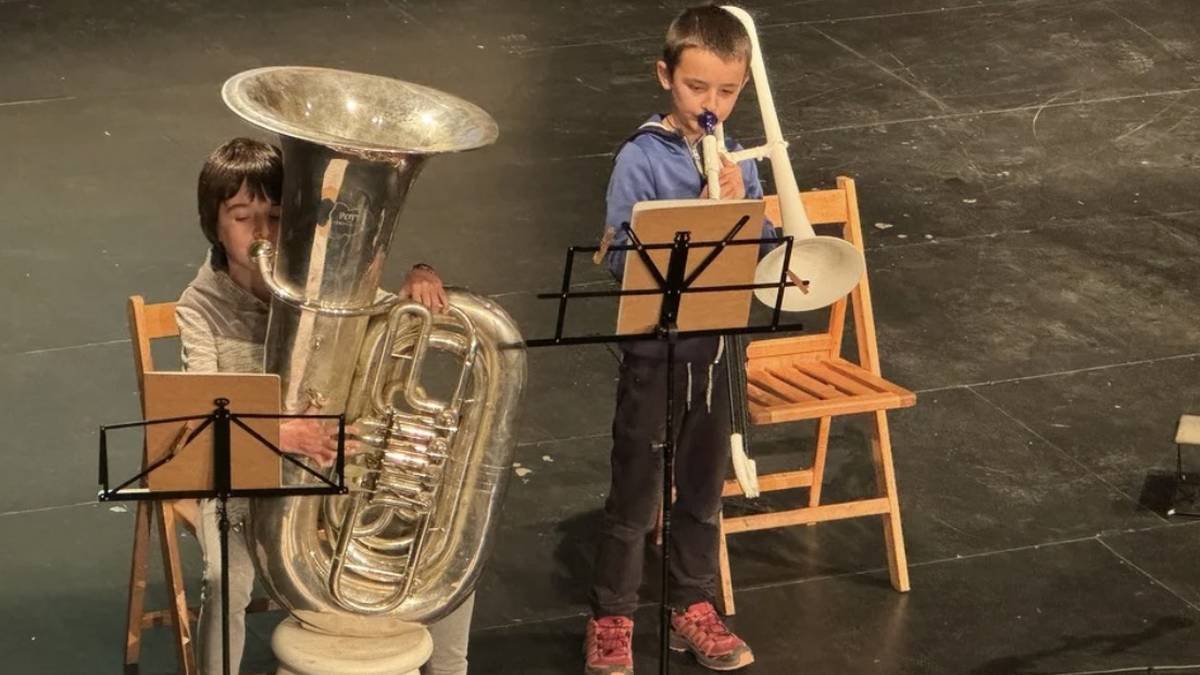 Elgetako musika ikasleek ikasturte amaierako kontzertua egingo dute eguenean