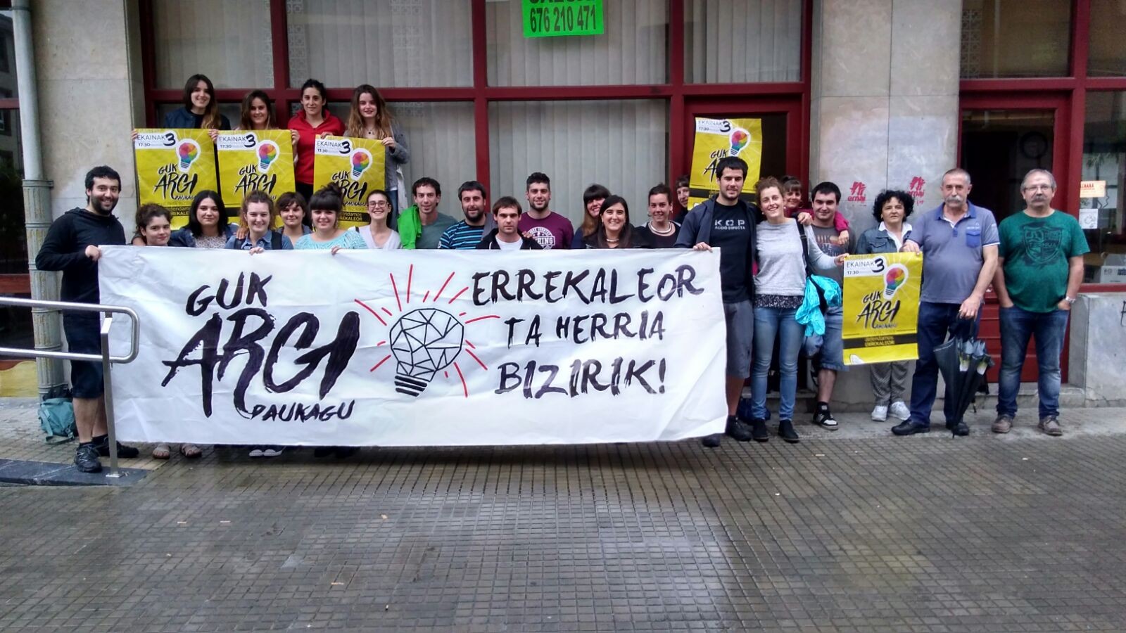 Aretxabaletan ere bat egin dute Errekaleorrekin