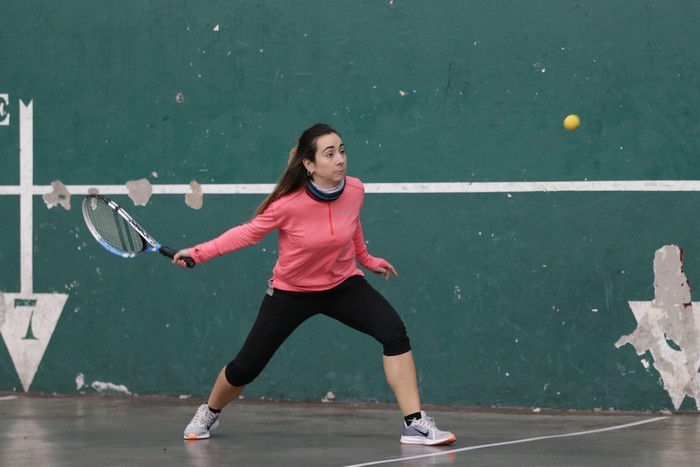 Emakumezkoen VI. Frontenis Txapelketa badator