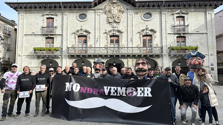 Mondravember-en bibote lehiaketan: hiru irabazle eta aipamen berezia