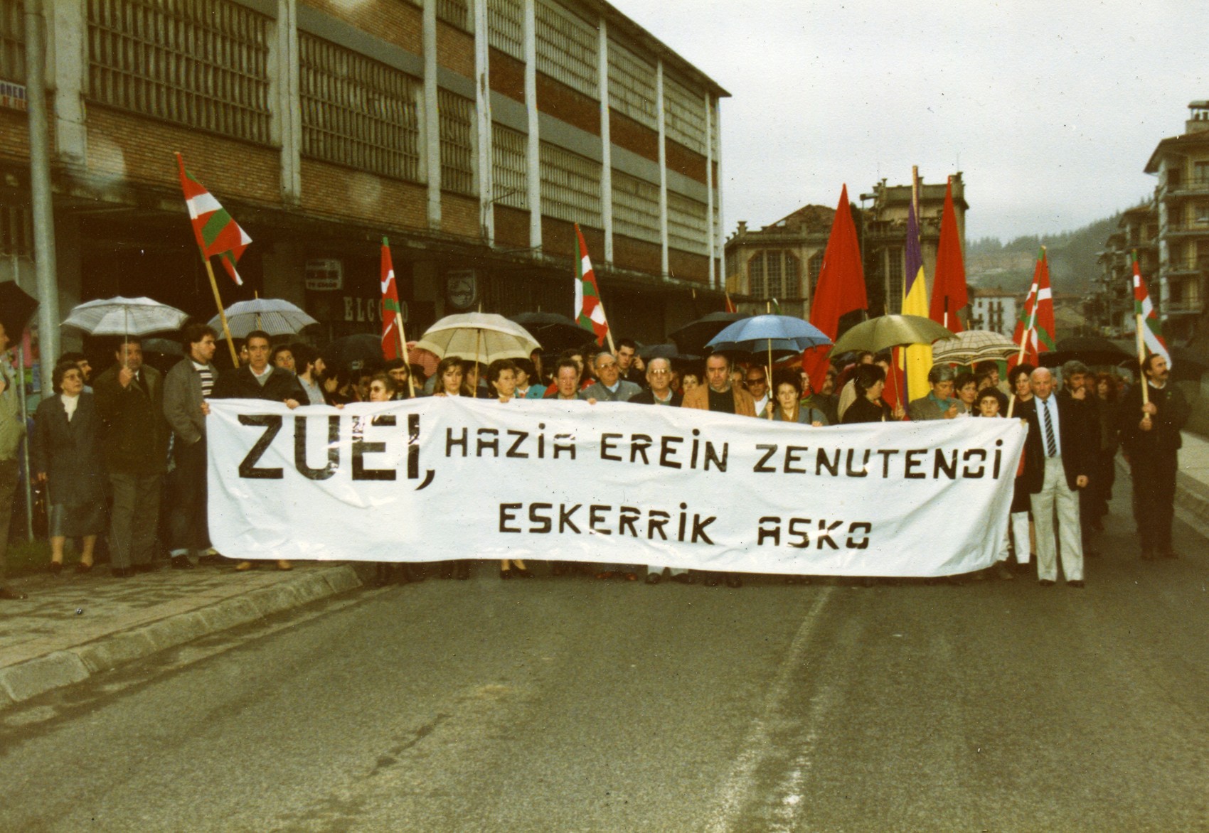 85 urte justizia eske