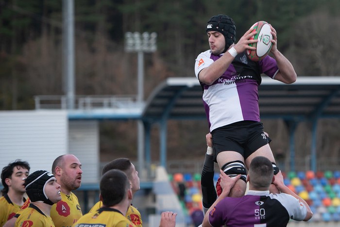 Mojategin jokatuko du denboraldi amaierako lehenengo "finala" Kanpanzar Arrasatek