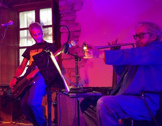 Gailu taldeak bere doinu bereziekin bete du kartzela zaharra