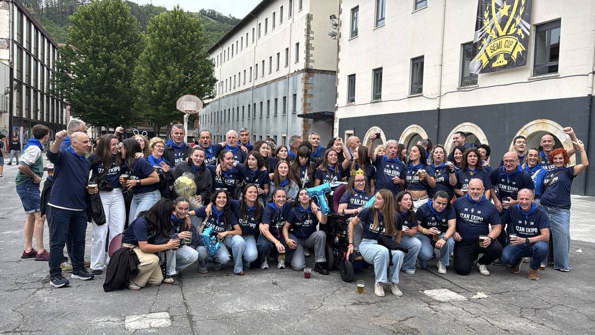 Igoera ospatuta borobildu du Bergara KE-k neska futbolarien topaketa