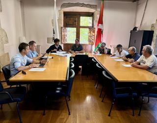 Aramaioko Udalak aho batez onartu du abuztuaren 8ko kalteengatik obren zerga salbuestea