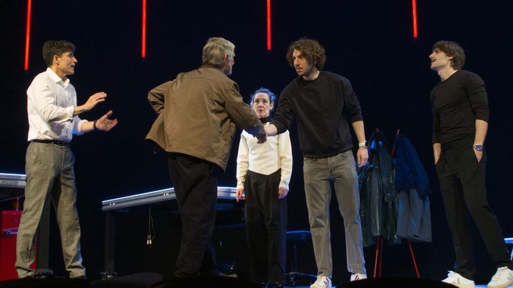 Vidaniaren '7 urte' antzezlana taularatuko dute zapatu arratsaldean Seminarixoan