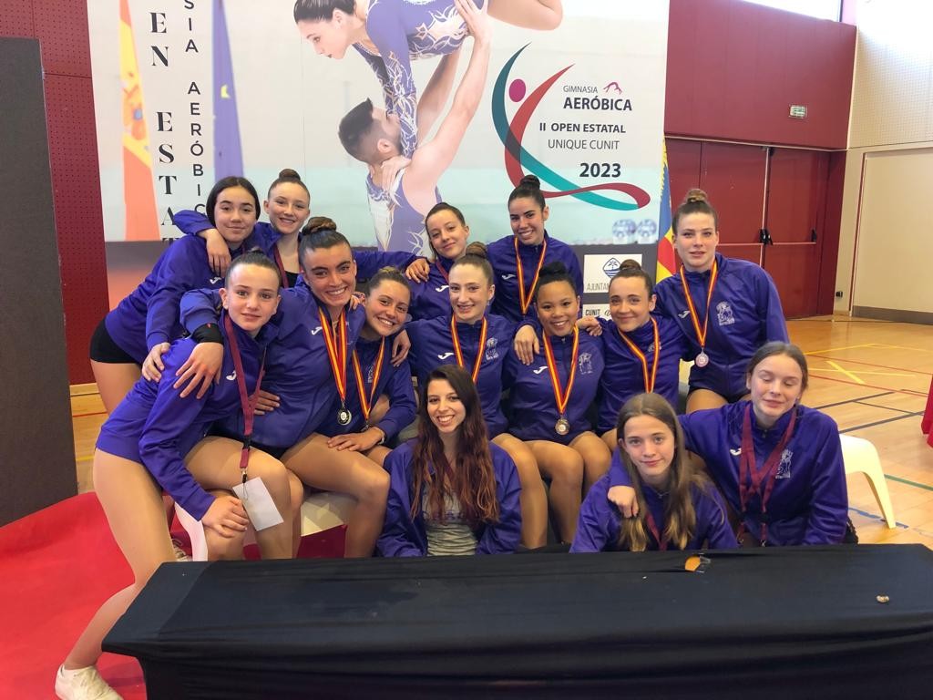 Dragoi Gimnasia taldeak emaitza onak ekarri ditu Open Nazionaletik