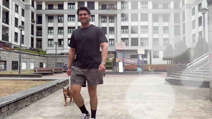 Miguel Mendoza: "Beti esan izan dut antzekoak garelako direla gure banderak kolore berekoak"