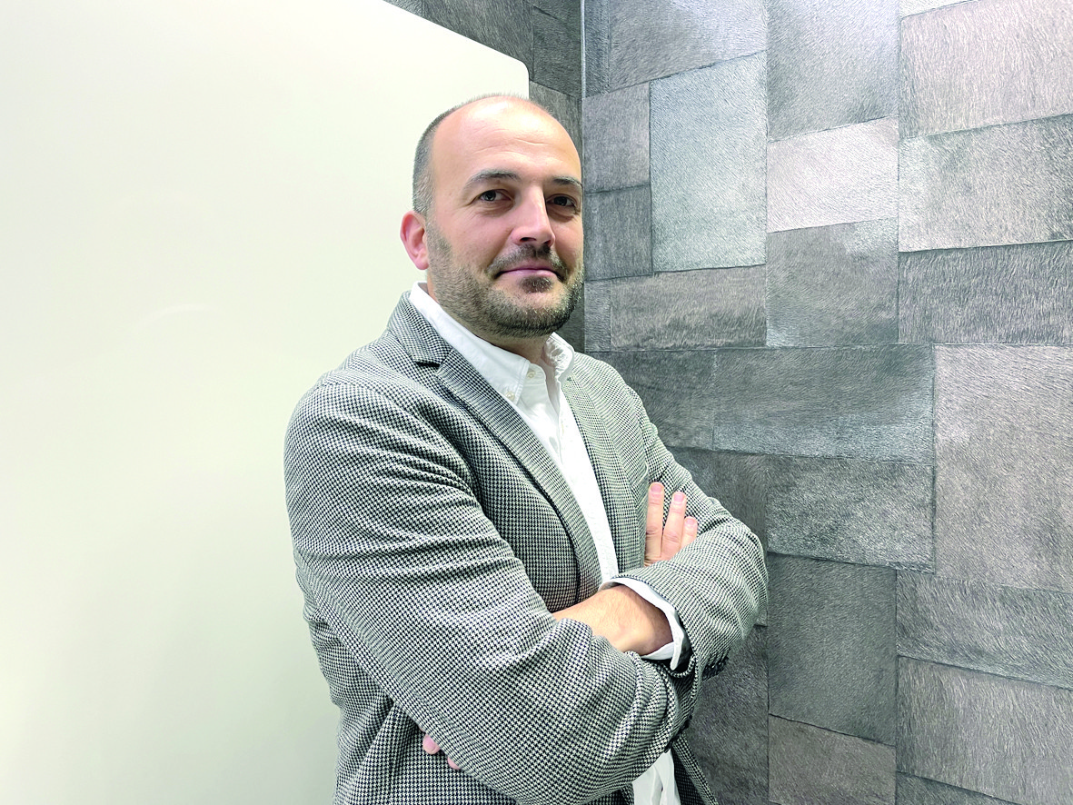 Hector Olabegogeaskoetxea: "Zahar-egoitzak etxeetara hurbildu nahi ditugu"