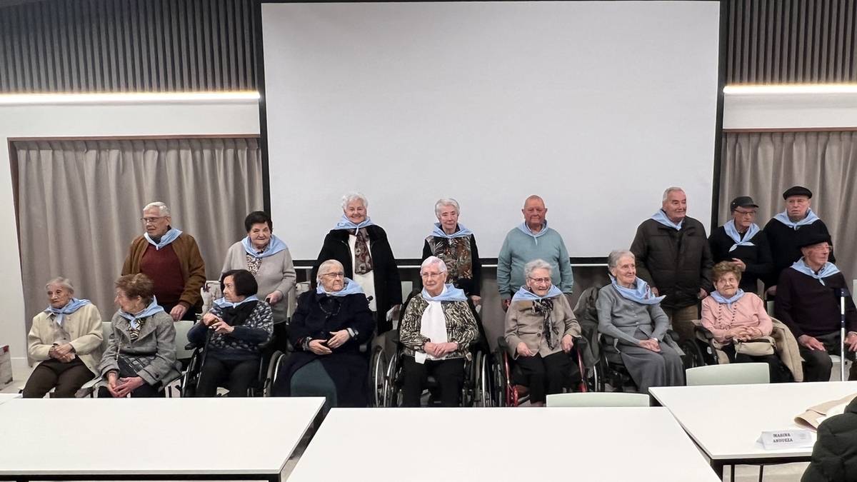 Aurten 90 urte bete dituzten bazkideak omendu ditu Basotxok