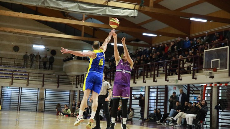 Mondragon Unibertsitatea lidergoa sendotzen saiatuko da