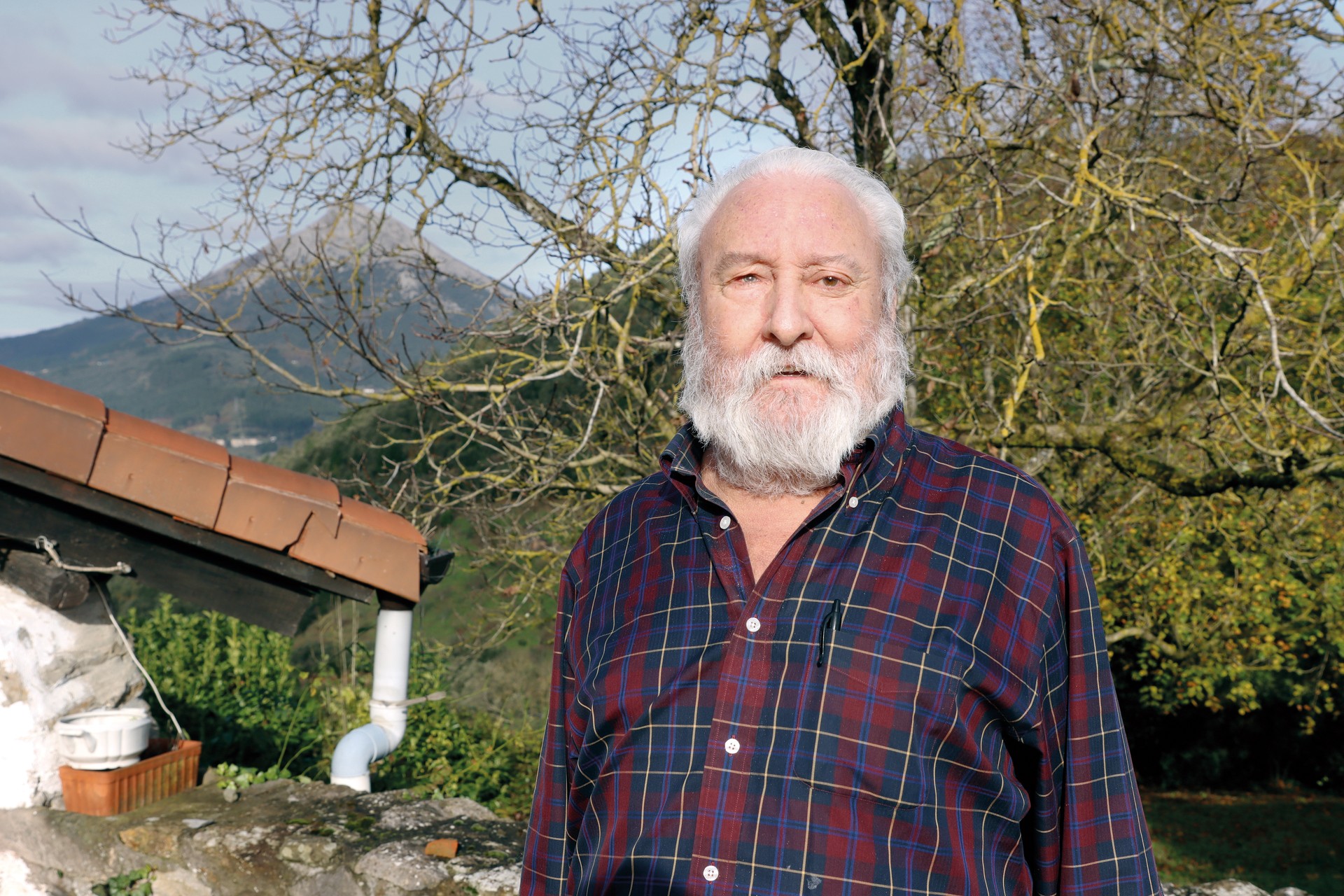 Angel Larrañaga: "Osasunik bermatzen ez duen gizartea, gizarte bidegabea da"