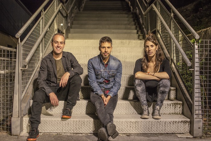 Bizitzaren orbanei eta itxaropenari kantuan