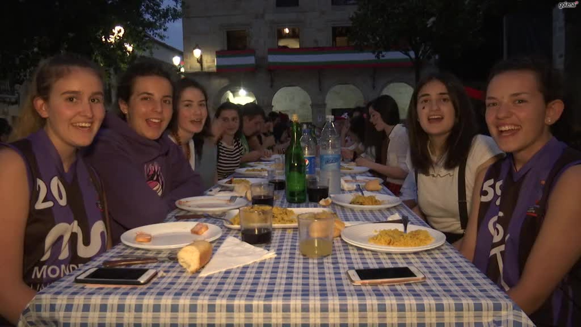 Mozorro afaria San Martin jaiei amaiera emateko