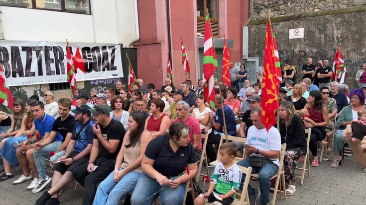 Gudari Eguna ospatu dute Bergaran, Txiki eta Otaegiren fusilamendutik 51 urtera
