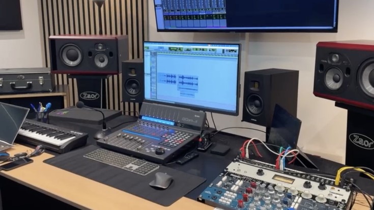 Albistegia: 2026-02-24