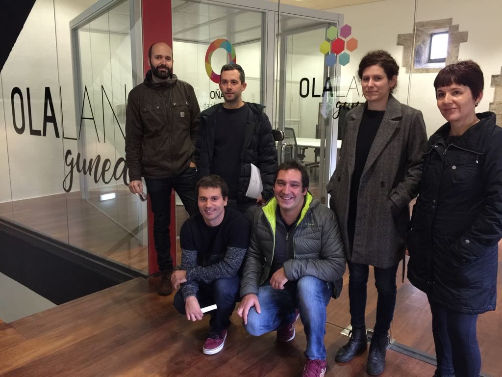 Olalan gunea prest dago ekintzaileak hartzeko