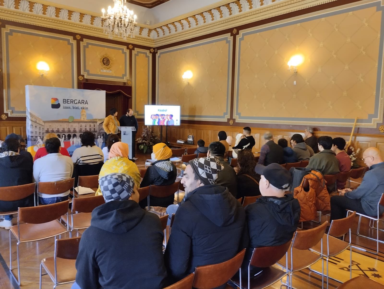 Euskal Herriko harrera sareak izango dituzte hizpide hilaren 18an