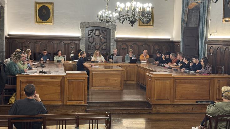 "Bizitza aske, seguru eta burujabeak eraikitzearen alde" azaldu da Arrasateko Udala