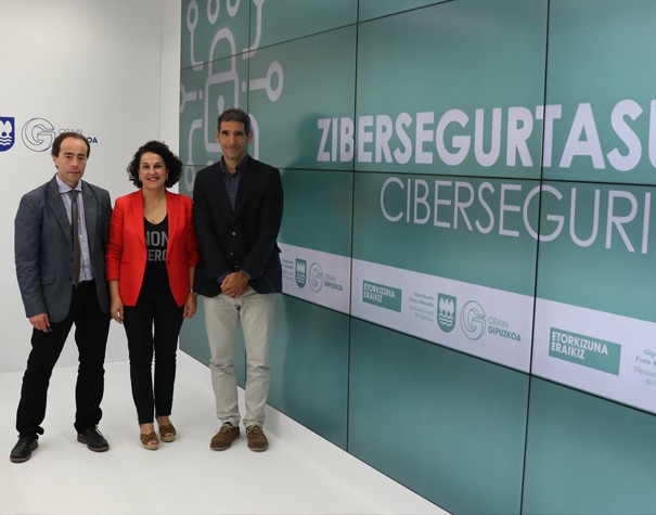 Zibersegurtasun industrialean masterra eta LH zikloa irailetik aurrera