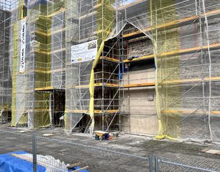 Unibertsitatearen fatxada nolakoa izango den erabakitzeko lanak egiten ari dira