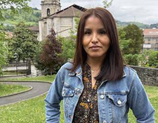 Gladys Ccalli: "Kuriosoa da, baina hona etorrita ikasi dut nire kultura maitatzen"