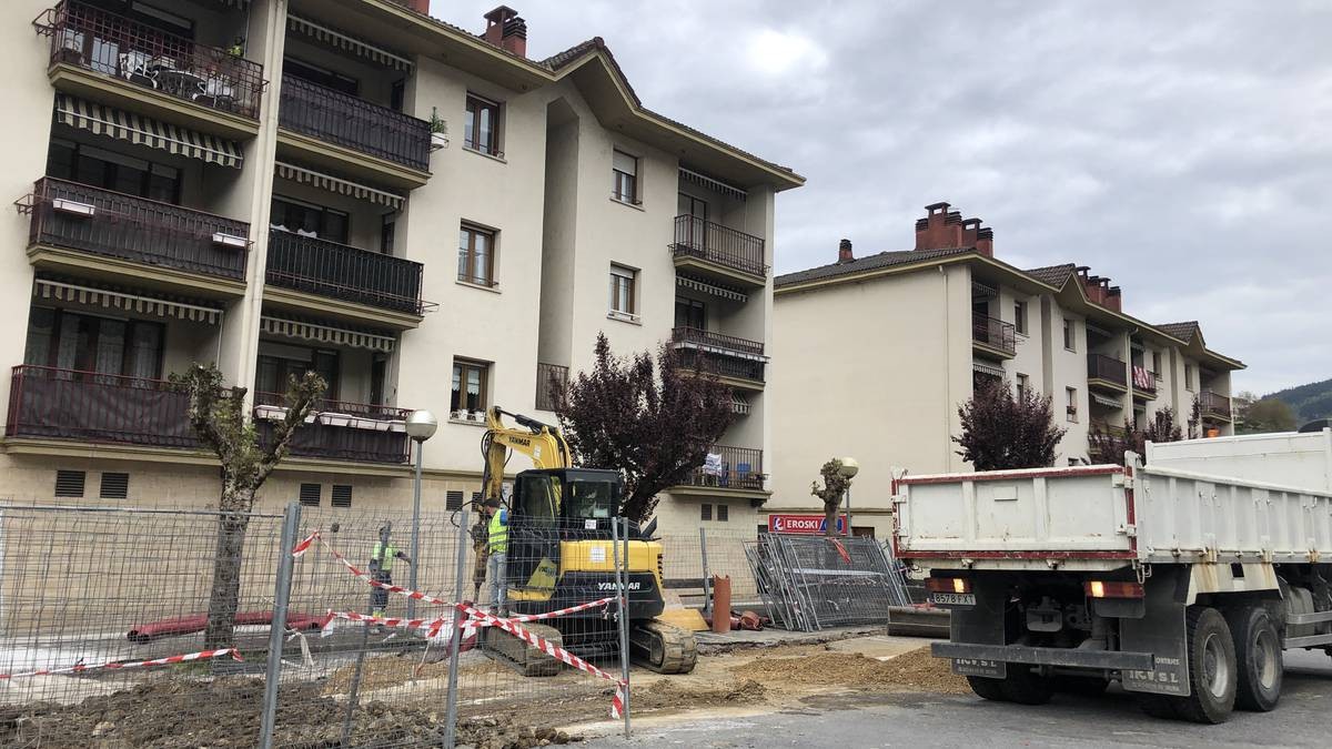 Ura kenduko dute astelehenean Ibarrondon