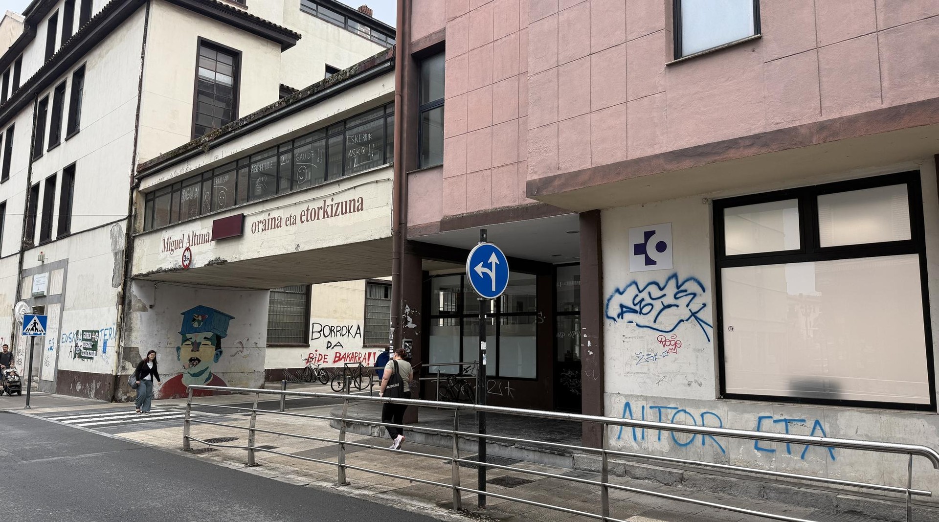 Astelehenetik aurrera, hainbat kontsulta hartuko ditu Miguel Altunako eraikin zaharrak