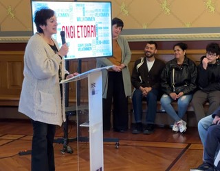 Maite Aristegiren bertsoa erroldatu berriei