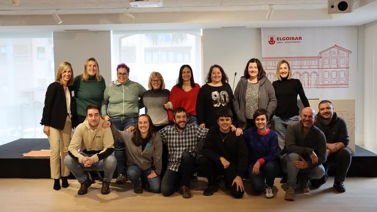 BARRENA komunikazio proiektua sortu da, Debabarreneko albisteen euskarazko hedabidea