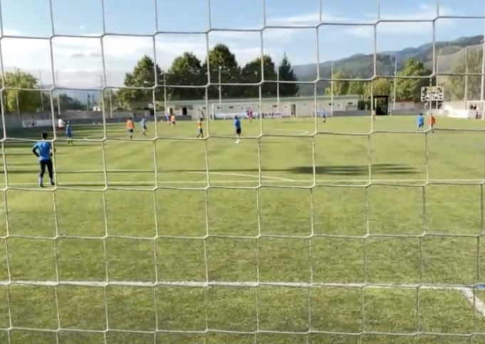 Aloña Mendiko futboleko hiru talderen eta eskubaloiko senior mailakoen partiduak, bertan behera