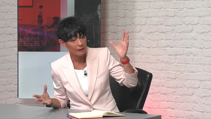 Maddalen Iriarte: "Euskara eskaini behar dugu, eta ikasteko baliabide guztiak ipini"
