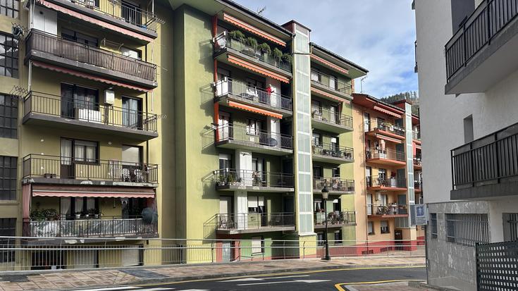 Azaroaren 11ko grebara begira, asanblada egingo dute gaztetxean, martitzenean