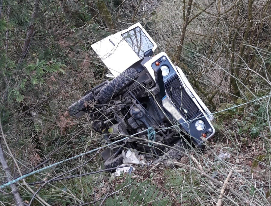 Auto batek istripua izan du Araotzen