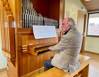 Hamar organo-ikasle dabiltza Gasteizen, Floren Untzuetaren dohaintzari esker
