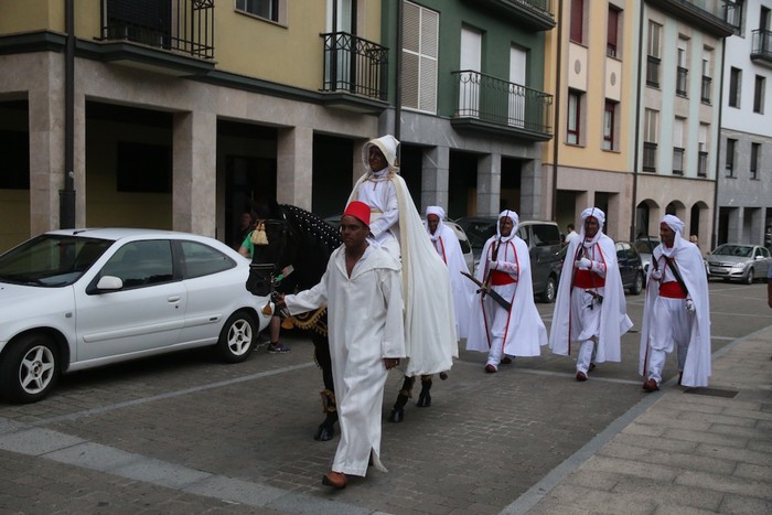 Mairuaren Alardea egin dute Antzuolan - 11