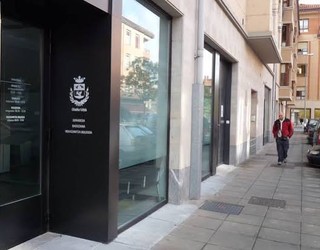 Suradesak Antzuola eta Elgetan ematen duen zerbitzuaren ordutegia aldatuko du uztailean