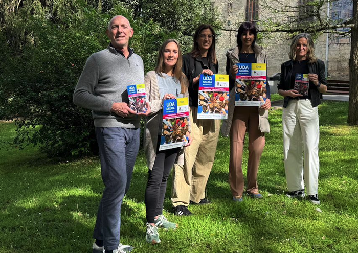 Udaleku irekiak, kirola eta zientzia, haur eta gazteendako udako aisialdi eskaintzan