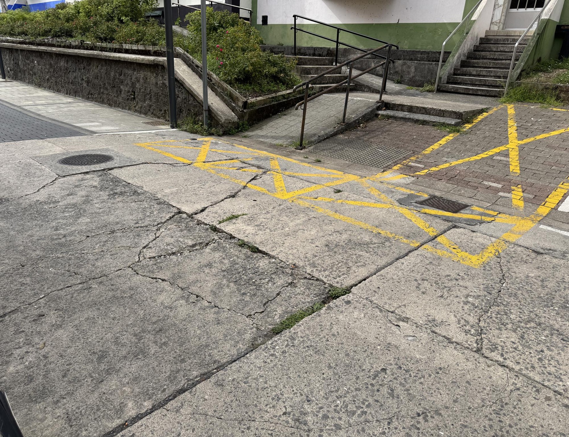 "Urbanizatzeko behar larria du Uriburu kaleak"
