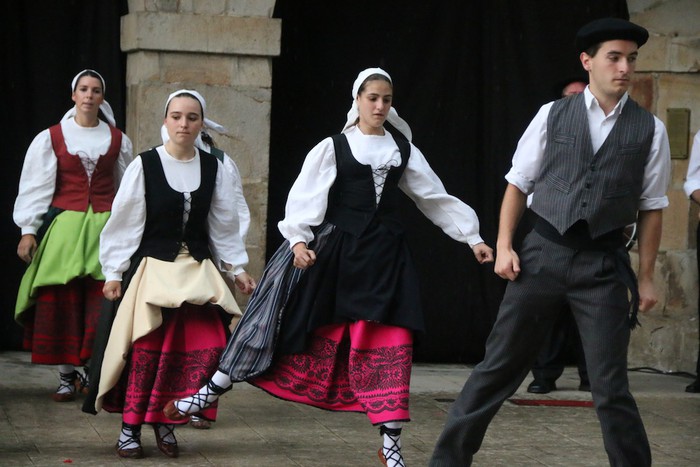 Mairuaren Alardea egin dute Antzuolan - 87