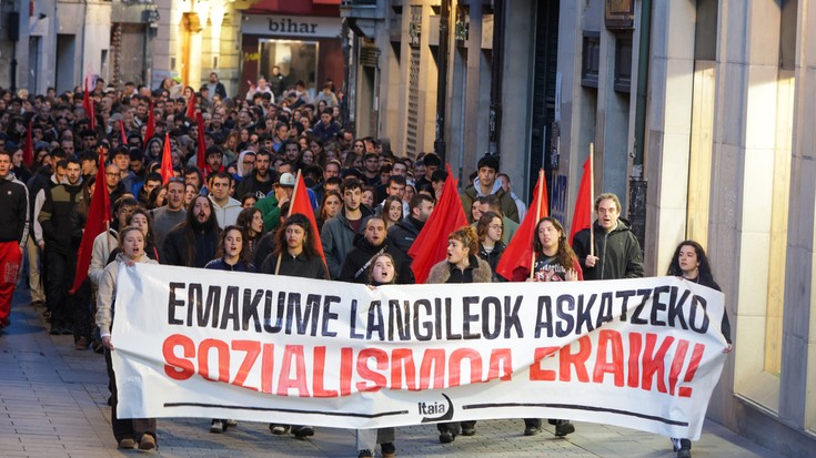 Emakume langileen problematika erdigunean jartzeko aldarria egin du Itaiak Arrasaten